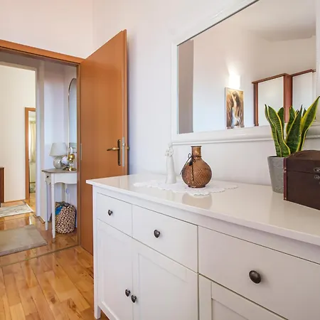 Apartman Anita With Amazing Sea View