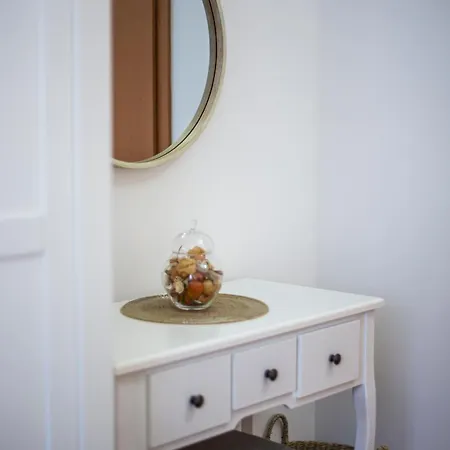 Anita With Amazing Sea View Lägenhet Makarska