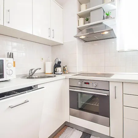 Appartamento Anita With Amazing Sea View Makarska