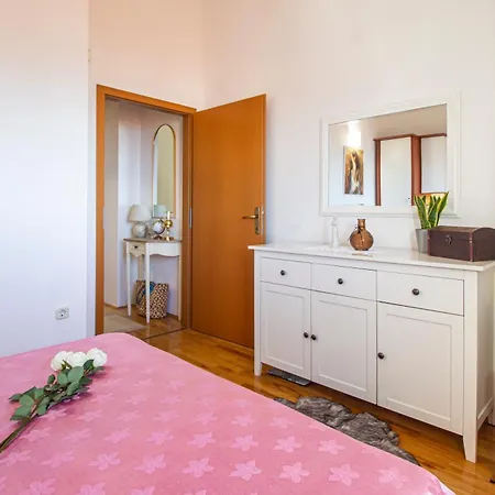 Anita With Amazing Sea View Appartamento *