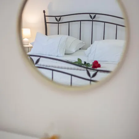 Anita With Amazing Sea View *