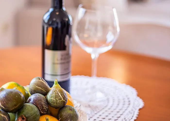 Anita With Amazing Sea View Apartament *