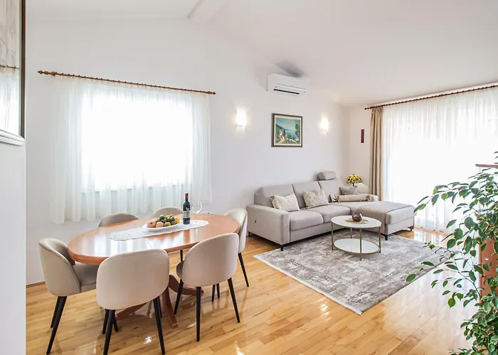 Anita With Amazing Sea View Makarska